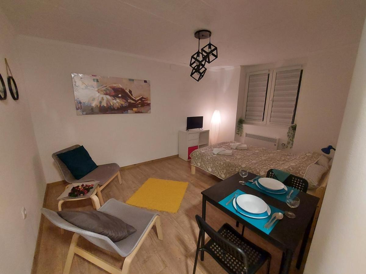 Lotta Apartment Beograd Ngoại thất bức ảnh