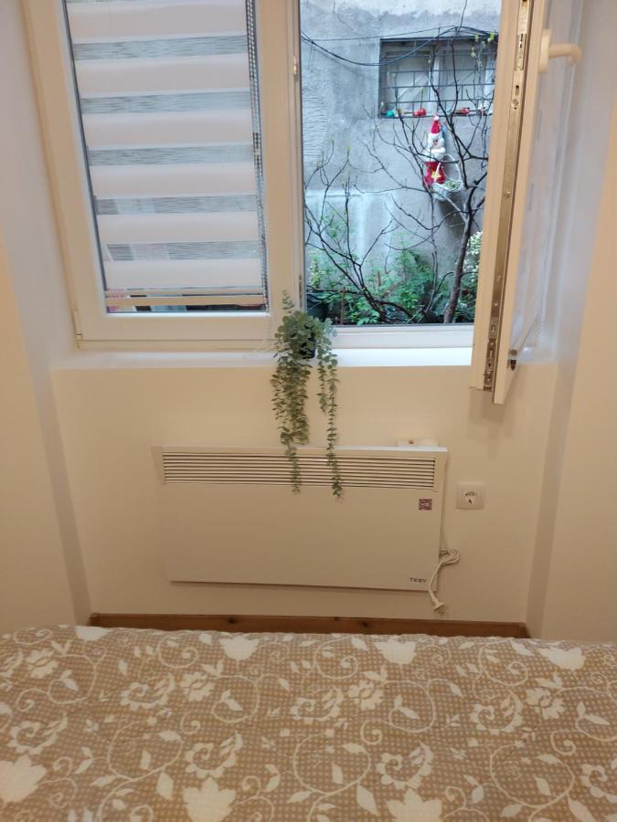 Lotta Apartment Beograd Ngoại thất bức ảnh