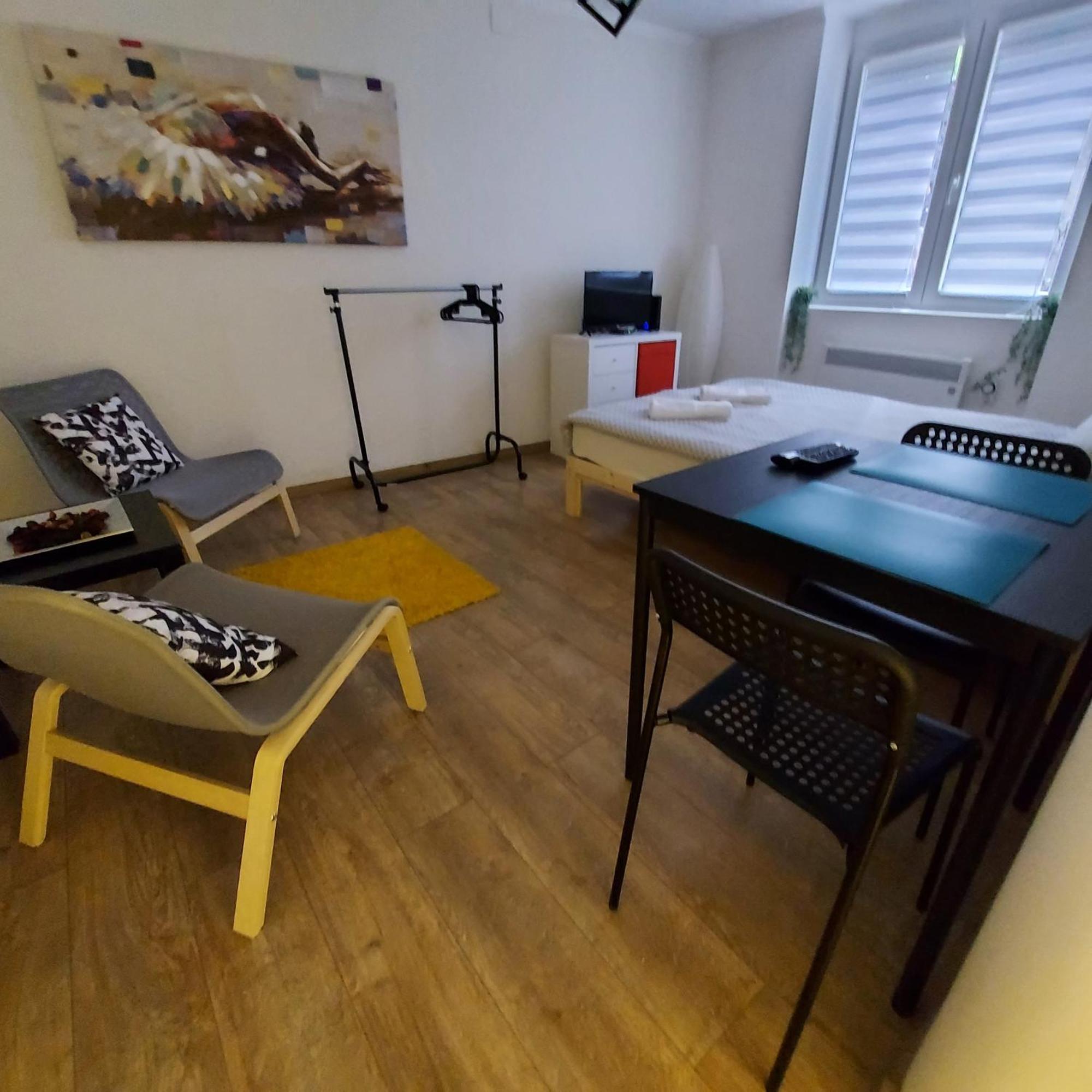 Lotta Apartment Beograd Phòng bức ảnh